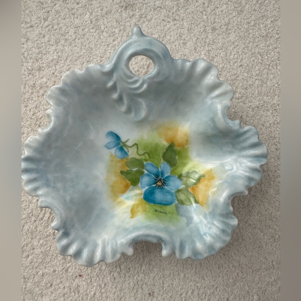 Vintage Blue Floral Wall Pocket Dish | Sculpted Ceramic | Cottagecore